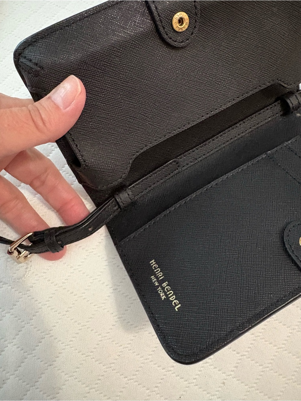 RARE 3-in-1 Henri Bendel Black Saffiano Leather Crossbody Wallet Clutch - Picture 10 of 12